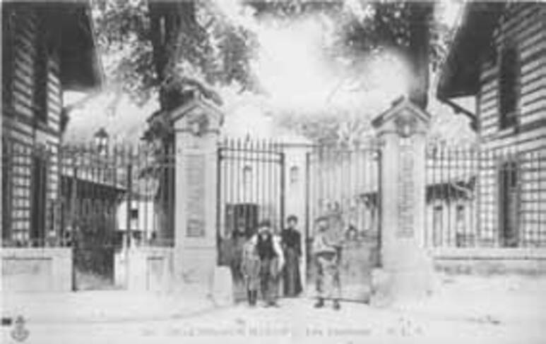 Entrée des abattoirs au début du XXème siècle